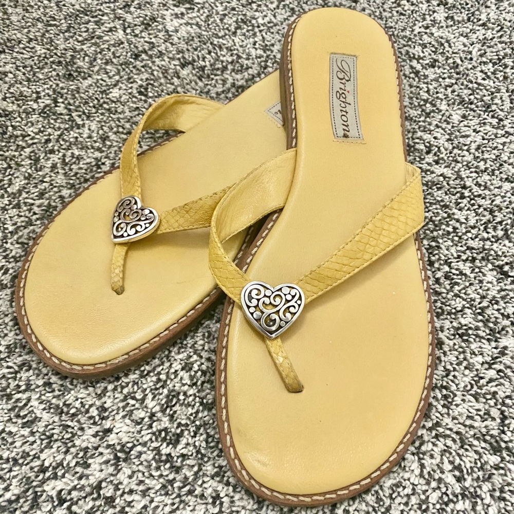 Brighton Yellow Leather Flip Flip Sandals Size 9 M